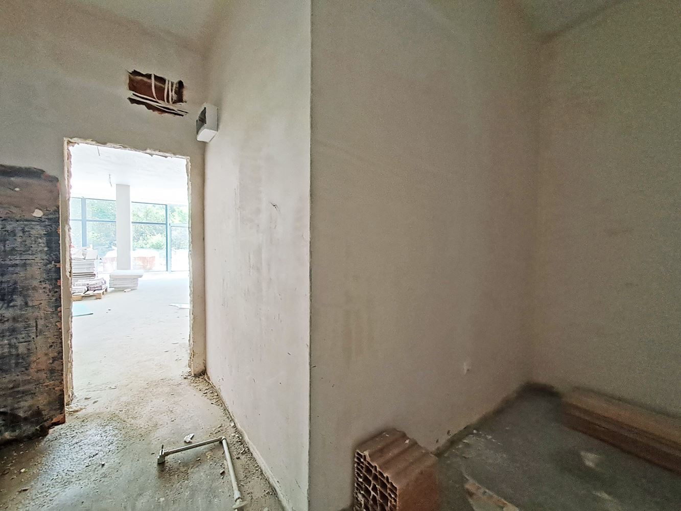 ПОМЕЩЕНИЕ 90 М² ДО МЕТРОСТАНЦИЯ МИЗИЯ - 0