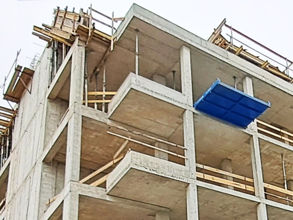 3-СТАЕН АПАРТАМЕНТ 115 М² В КВ.ОВЧА КУПЕЛ - 0