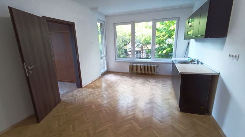3-СТАЕН АПАРТАМЕНТ 71 М² ДО МЕТРОСТАНЦИЯ КРАСНО СЕЛО - 0