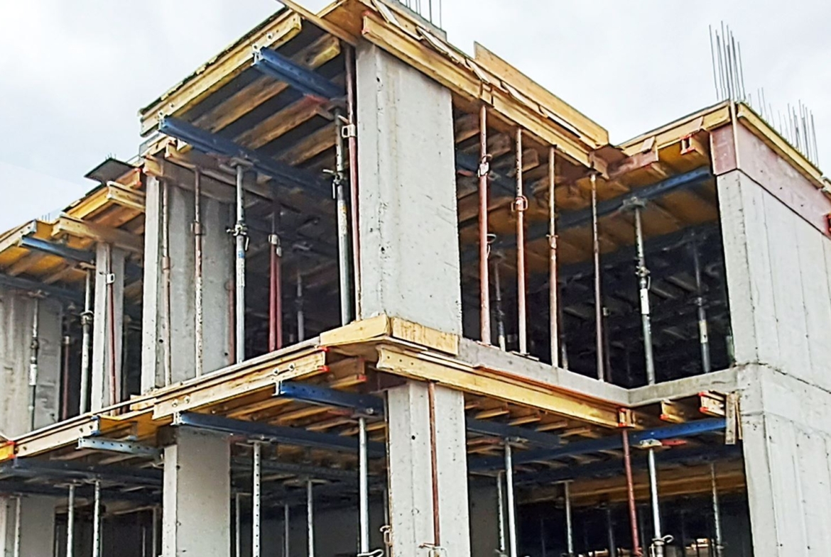 3-СТАЕН АПАРТАМЕНТ 140 М² ДО НБУ - 0