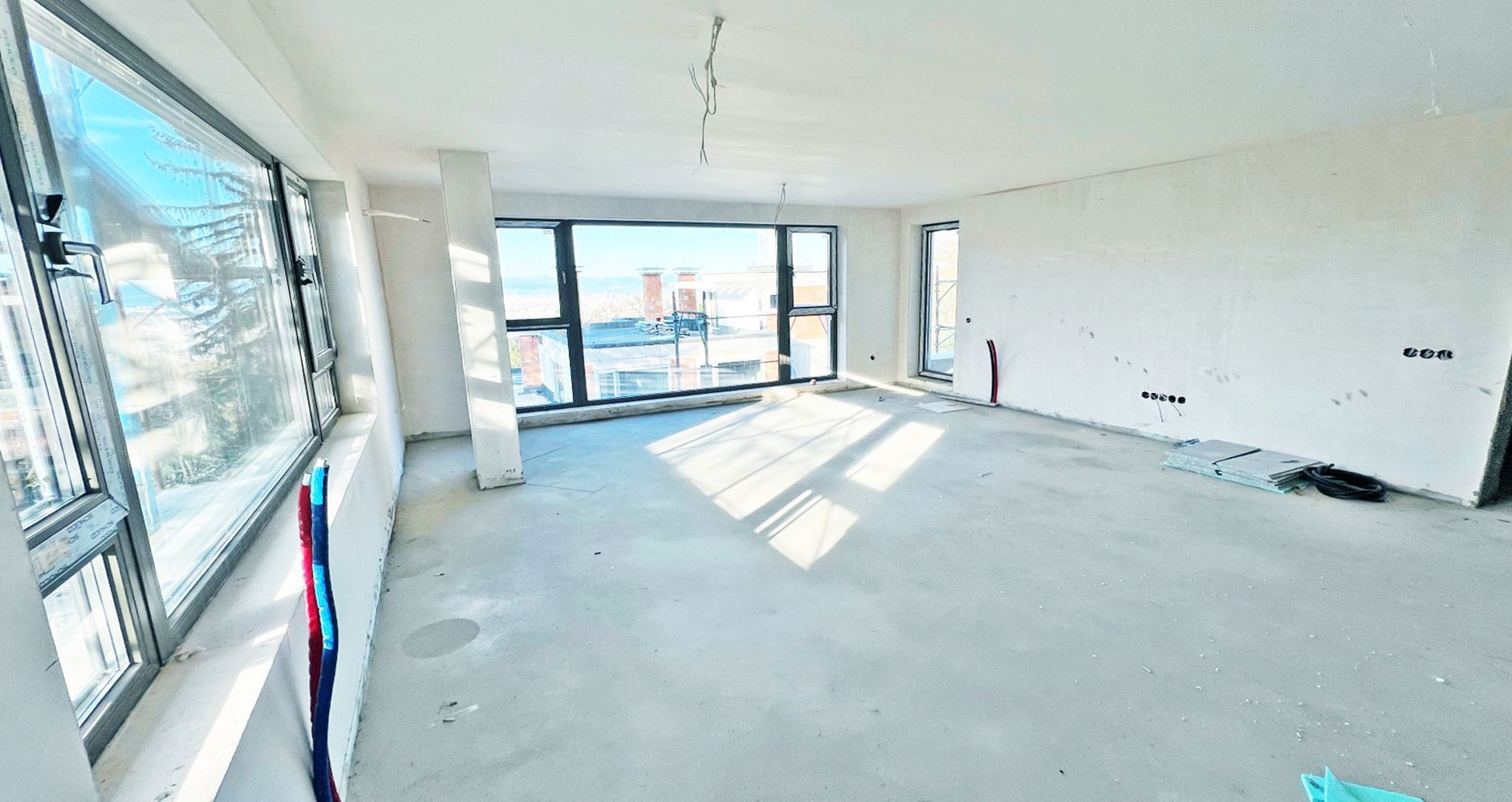 4-СТАЕН АПАРТАМЕНТ 157 М² В ПОЛИТЕ НА ВИТАША - 0