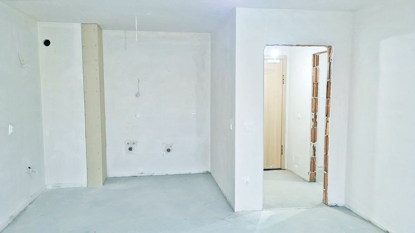 2-СТАЕН АПАРТАМЕНТ 63 М² В КВ. БАНИШОРА - 0