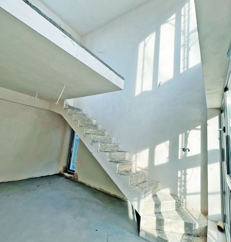 4-СТАЕН АПАРТАМЕНТ 363 М² В ПОЛИТЕ НА ВИТОША - 0