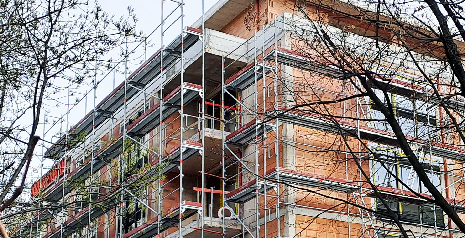 3-СТАЕН АПАРТАМЕНТ 147 М² ДО МЕТРОСТАНЦИЯ МЕДИЦИНСКА АКАДЕМИЯ - 0