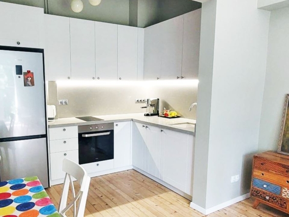 2-СТАЕН АПАРТАМЕНТ 50 М² В ПАРКА ЗАИМОВ - 0