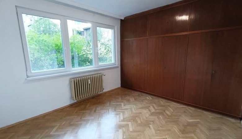 3-СТАЕН АПАРТАМЕНТ 71 М² ДО МЕТРОСТАНЦИЯ КРАСНО СЕЛО - 0