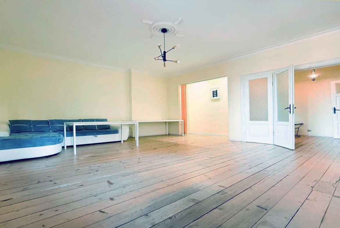 3-СТАЕН АПАРТАМЕНТ 151 М² В ПОЛИТЕ НА ВИТОША - 0