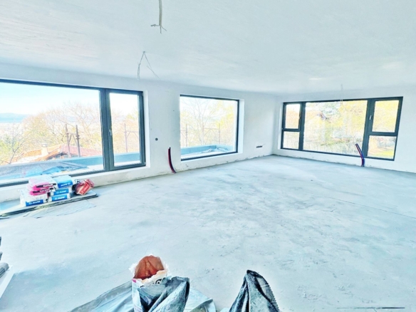 4-СТАЕН АПАРТАМЕНТ 274 М² В ПОЛИТЕ НА ВИТОША - 0