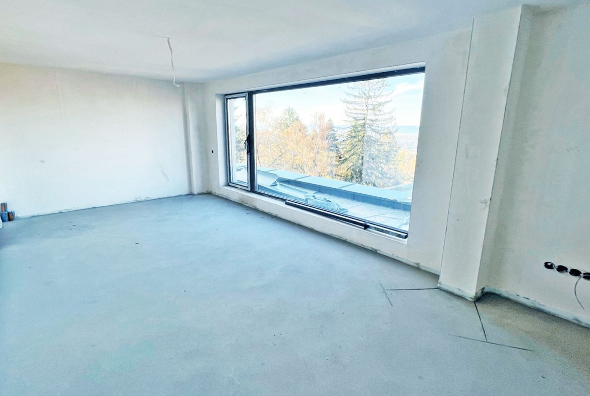 4-СТАЕН АПАРТАМЕНТ 363 М² В ПОЛИТЕ НА ВИТОША - 0