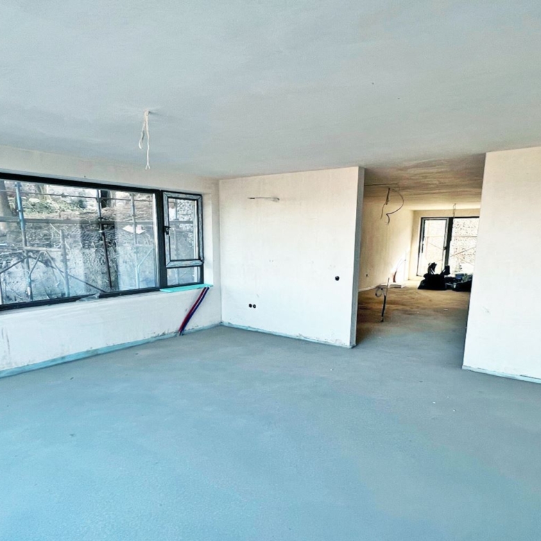 4-СТАЕН АПАРТАМЕНТ 363 М² В ПОЛИТЕ НА ВИТОША - 0