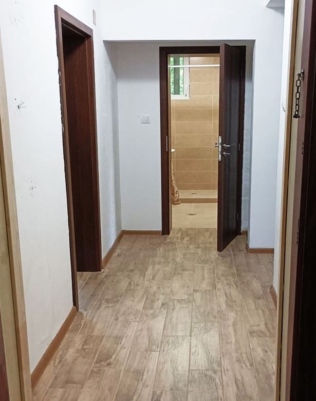 3-СТАЕН АПАРТАМЕНТ 71 М² ДО МЕТРОСТАНЦИЯ КРАСНО СЕЛО - 0