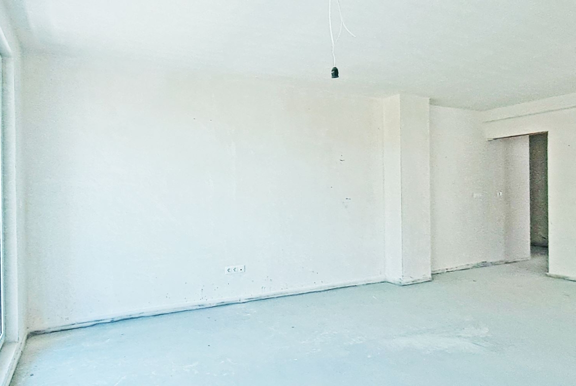 3-СТАЕН АПАРТАМЕНТ 116 М² В КВ. ПАВЛОВО - 0
