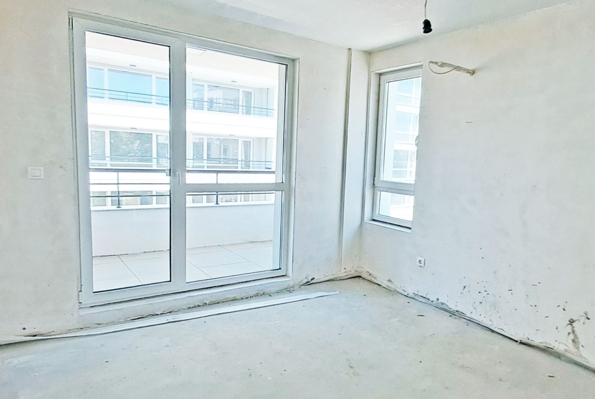 3-СТАЕН АПАРТАМЕНТ 116 М² В КВ. ПАВЛОВО - 0