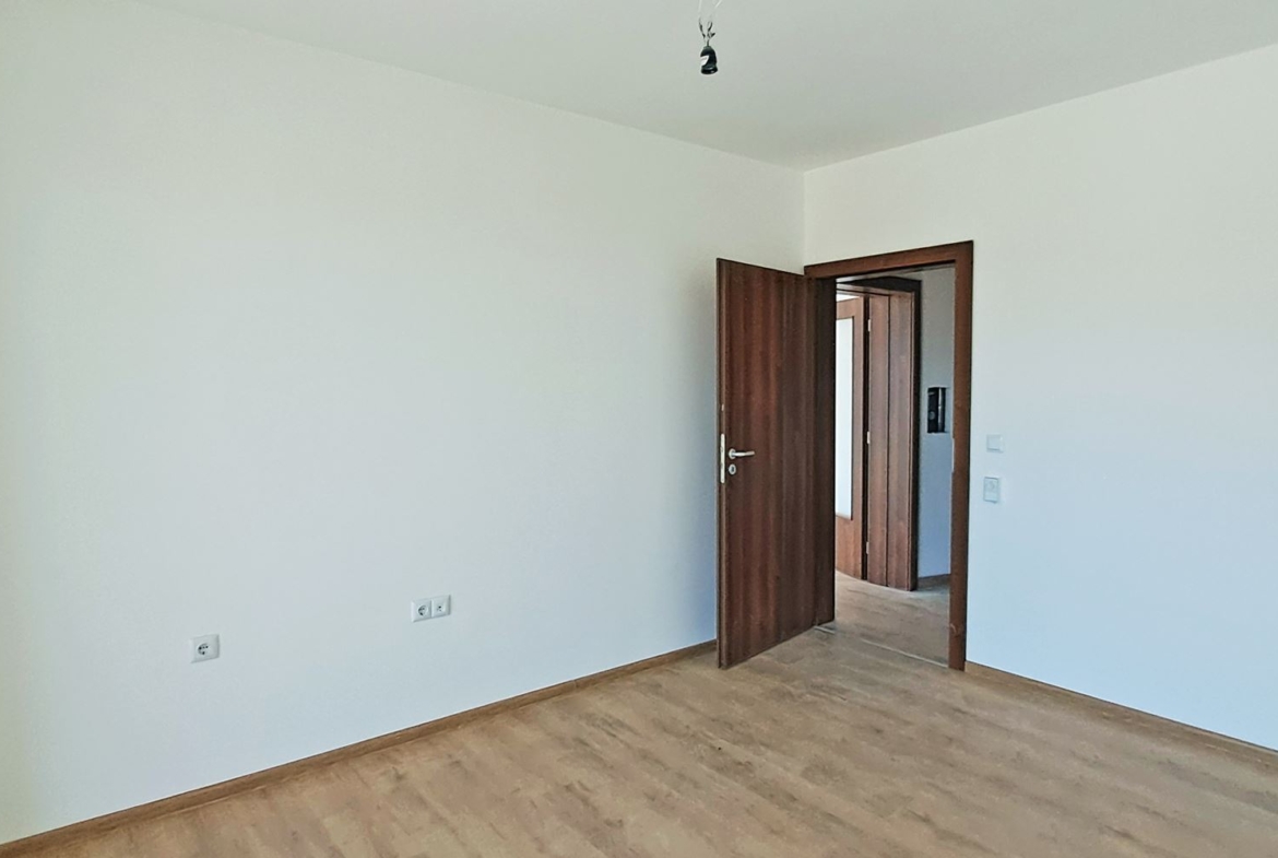 3-СТАЕН АПАРТАМЕНТ със ЗП 120 м² до метростанция Мизия - 0