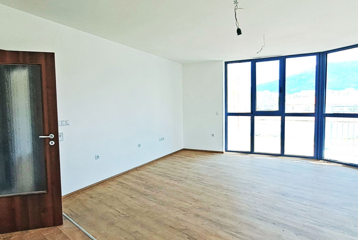 3-СТАЕН АПАРТАМЕНТ със ЗП 120 м² до метростанция Мизия - 0