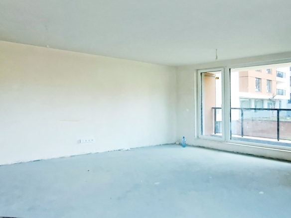 4-СТАЕН АПАРТАМЕНТ 154 М² ДО МЕТРОСТАНЦИЯ БИЗНЕС ПАРК - 0