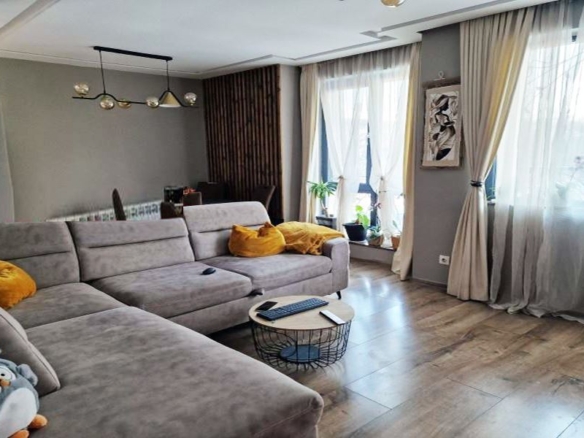 3-СТАЕН АПАРТАМЕНТ 114 М² В КВ. ЛАГЕРА - 0