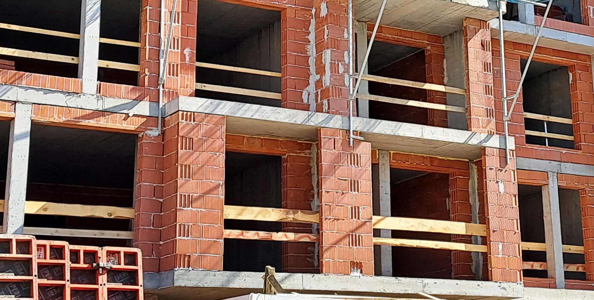 3-СТАЕН АПАРТАМЕНТ 140 М² ДО НБУ - 0