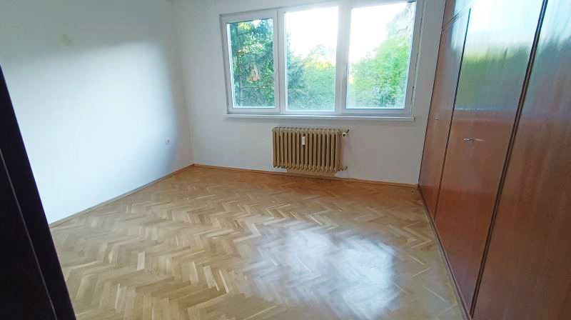 3-СТАЕН АПАРТАМЕНТ 88 М² ДО МЕТРОСТАНЦИЯ МЕДИЦИНСКА АКАДЕМИЯ - 0