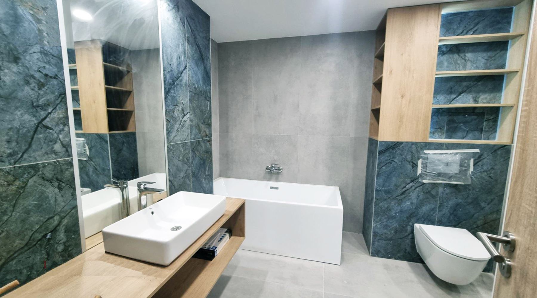 4-СТАЕН АПАРТАМЕНТ 165 М² ДО МЕТРОСТАНЦИЯ БИЗНЕС ПАРК - 0