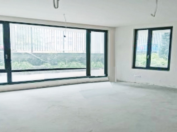 2-СТАЕН АПАРТАМЕНТ 138 М² В КВ. ПАВЛОВО - 0