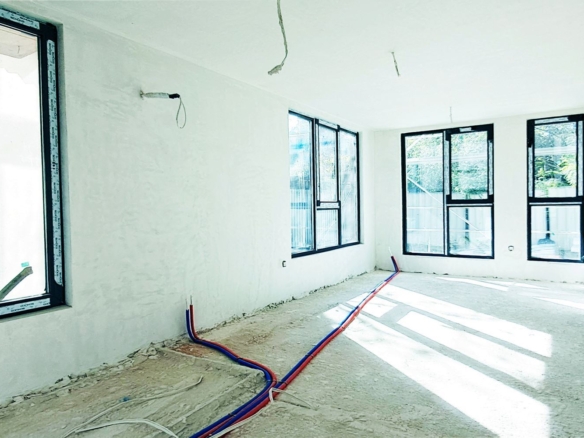 3-СТАЕН АПАРТАМЕНТ СЪС 92 М² СЪС СОБСТВЕН ДВОР В КВ. 76 М², ОВЧА КУПЕЛ - 0