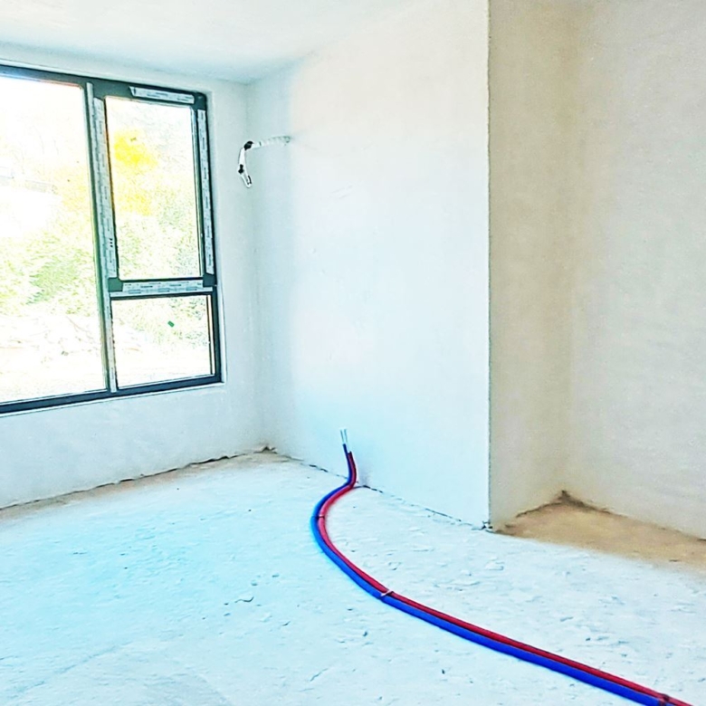 3-СТАЕН АПАРТАМЕНТ СЪС 92 М² СЪС СОБСТВЕН ДВОР В КВ. 76 М², ОВЧА КУПЕЛ - 0