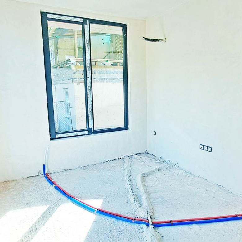 3-СТАЕН АПАРТАМЕНТ СЪС 92 М² СЪС СОБСТВЕН ДВОР В КВ. 76 М², ОВЧА КУПЕЛ - 0