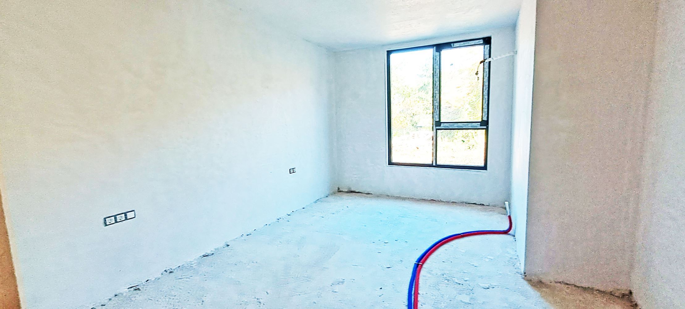 3-СТАЕН АПАРТАМЕНТ СЪС 92 М² СЪС СОБСТВЕН ДВОР В КВ. 76 М², ОВЧА КУПЕЛ - 0