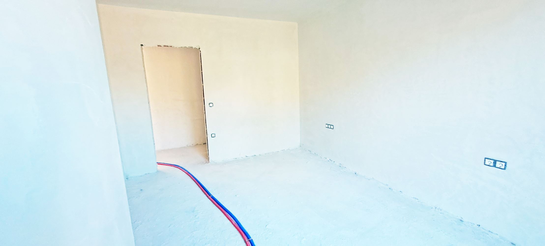 3-СТАЕН АПАРТАМЕНТ СЪС 92 М² СЪС СОБСТВЕН ДВОР В КВ. 76 М², ОВЧА КУПЕЛ - 0