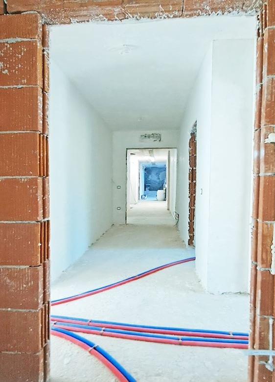 3-СТАЕН АПАРТАМЕНТ СЪС 92 М² СЪС СОБСТВЕН ДВОР В КВ. 76 М², ОВЧА КУПЕЛ - 0