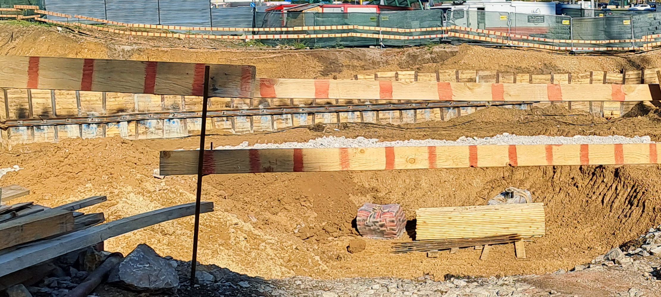 3-СТАЕН АПАРТАМЕНТ 109 М² ДО МЕТРОСТАНЦИЯ МИЗИЯ - 0