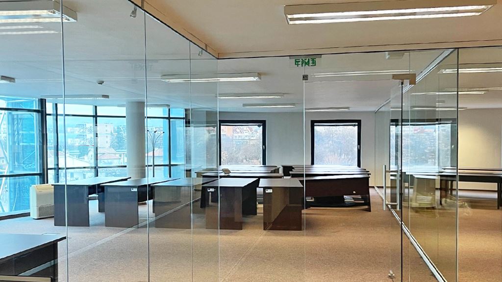 ОФИС 330 М² В КВ. ХАДЖИ ДИМИТЪР - 0