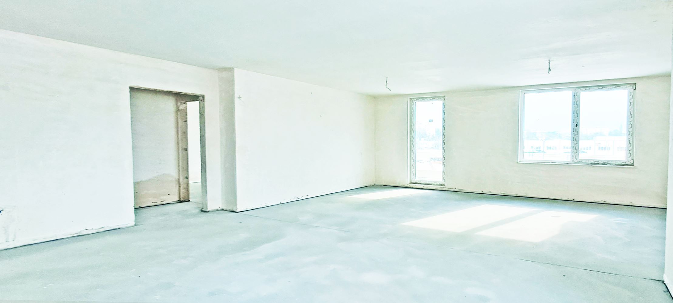 4-СТАЕН АПАРТАМЕНТ 170 М² МЕЖДУ ДВЕ МЕТРОСТАНЦИИ - 0