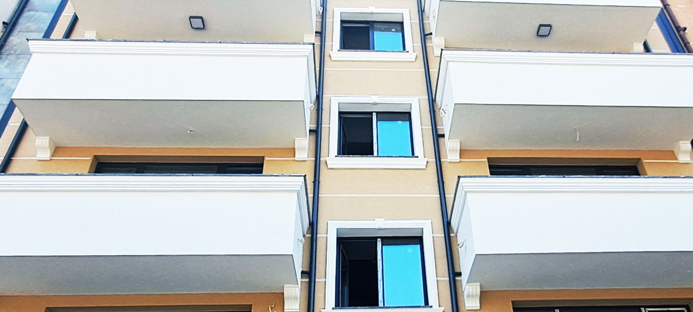 3-СТАЕН АПАРТАМЕНТ 109 М² ДО МЕТРОСТАНЦИЯ КРАСНО СЕЛО-0 3-СТАЕН АПАРТАМЕНТ 109 М² ДО МЕТРОСТАНЦИЯ КРАСНО СЕЛО - 0