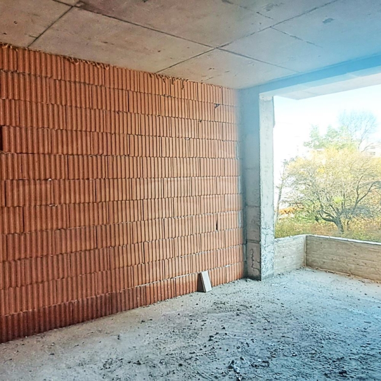 4-СТАЕН АПАРТАМЕНТ 133 М2 ДО МЕТРОСТАНЦИЯ МИЗИЯ - 0