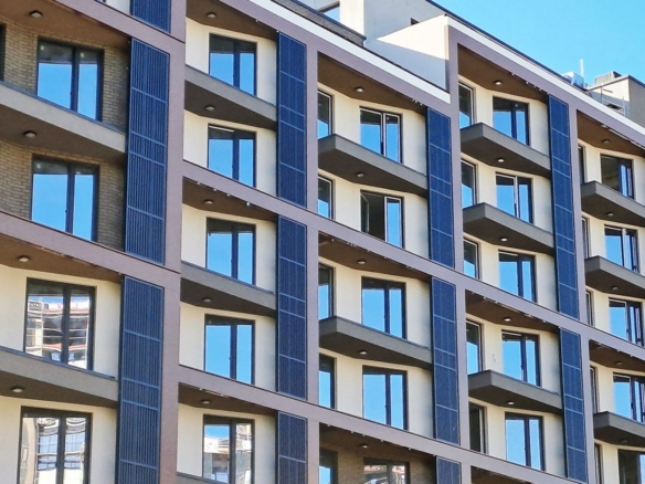 4-СТАЕН АПАРТАМЕНТ 163 М² СЪС СОБСТВЕН ДВОР - 0