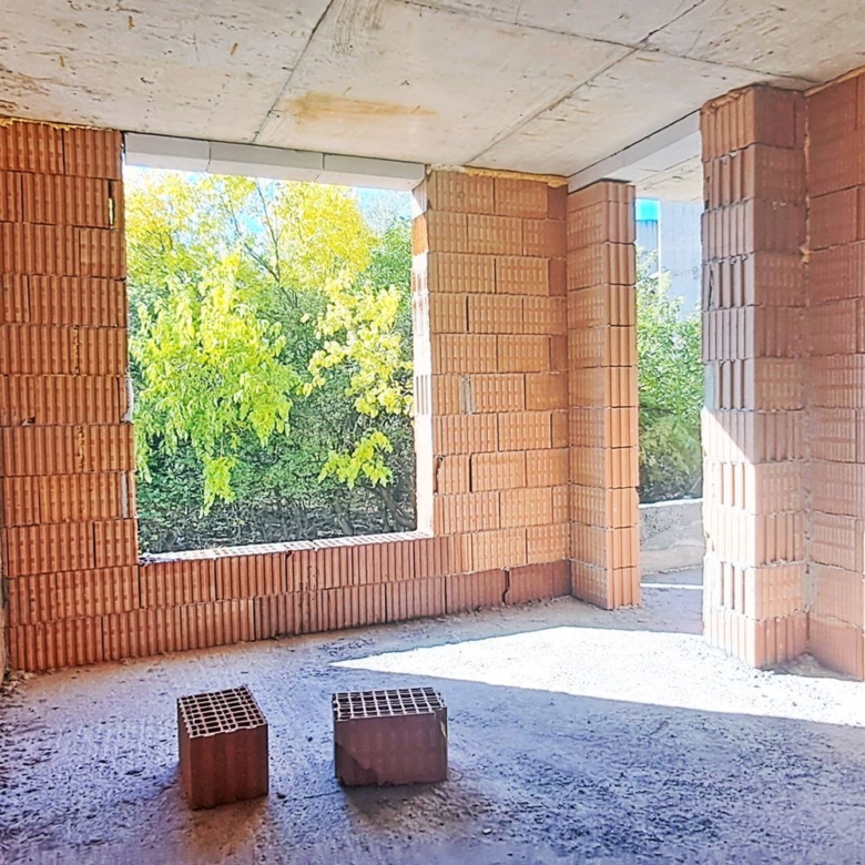 4-СТАЕН АПАРТАМЕНТ 133 М2 ДО МЕТРОСТАНЦИЯ МИЗИЯ - 0