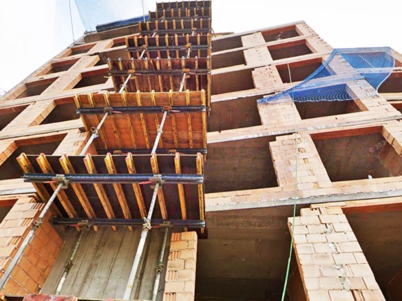 3-СТАЕН АПАРТАМЕНТ 156 М² ДО МЕТРОСТАНЦИЯ ВИТОША - 0