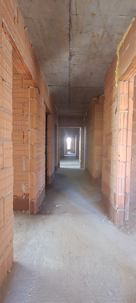 4-СТАЕН АПАРТАМЕНТ 133 М2 ДО МЕТРОСТАНЦИЯ МИЗИЯ - 0