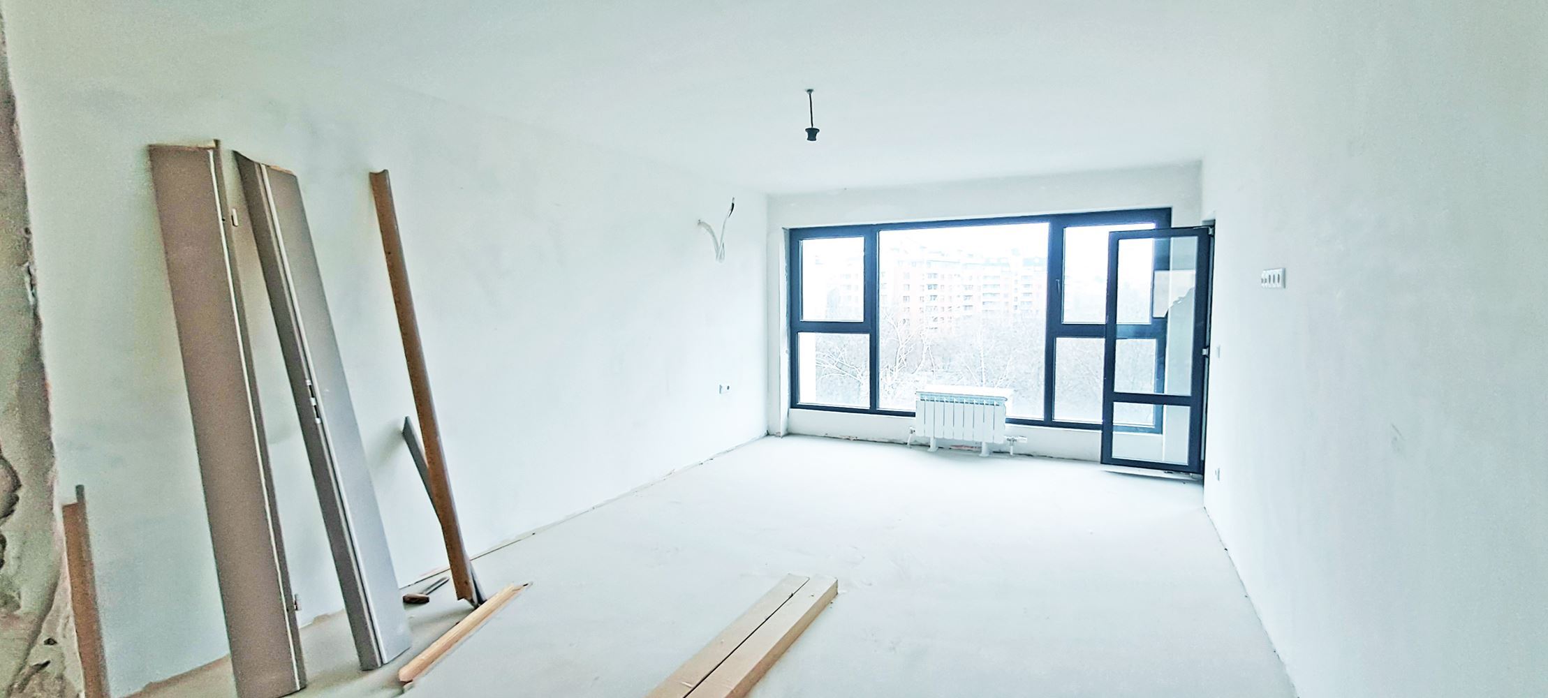 3-СТАЕН АПАРТАМЕНТ 133 М² БЛИЗО ДО ЮЖНИЯ ПАРК - 0