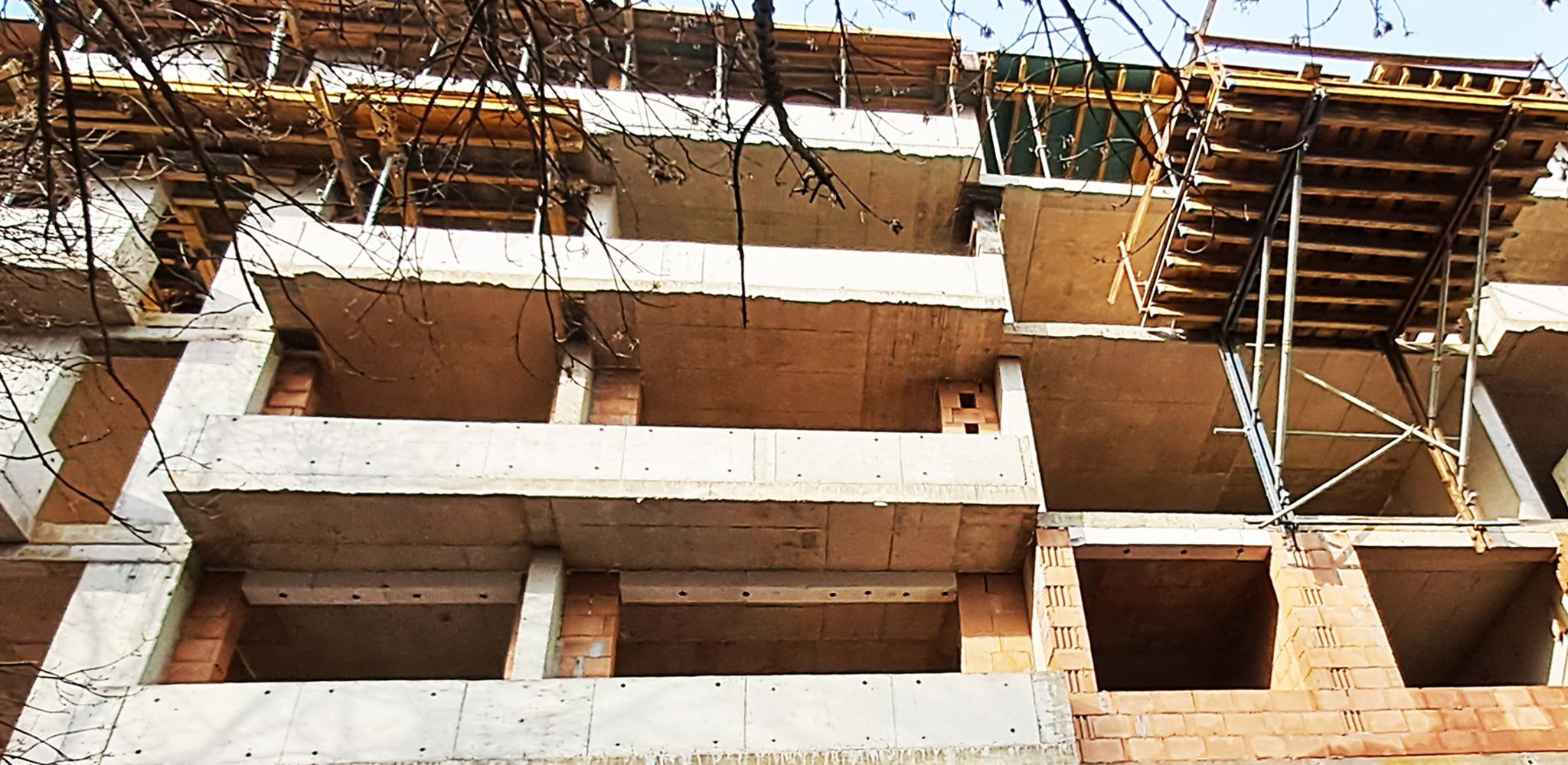 5-СТАЕН АПАРТАМЕНТ - 214 М² В КВ. БАНИШОРА - 0