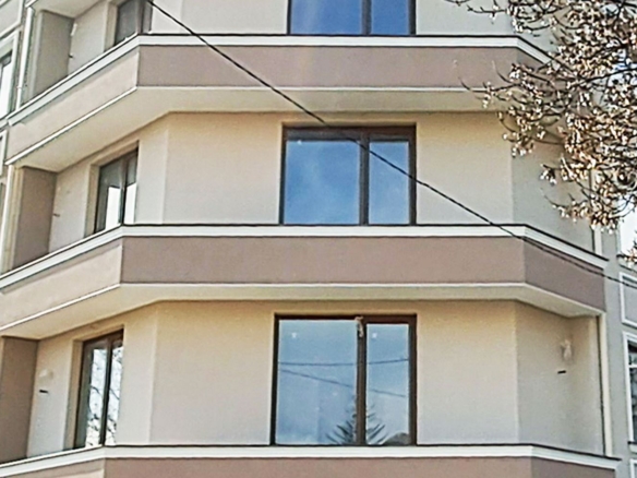 2-СТАЕН АПАРТАМЕНТ 74 М² В КВ. БАНИШОРА. - 0