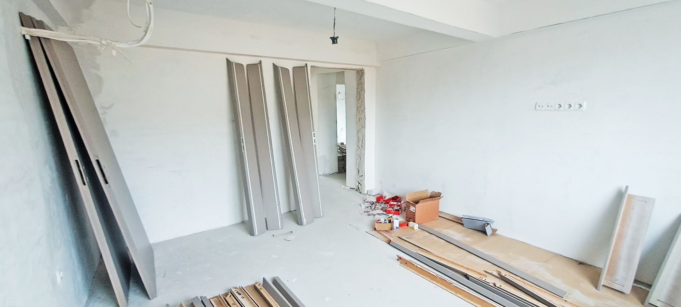 3-СТАЕН АПАРТАМЕНТ 133 М² БЛИЗО ДО ЮЖНИЯ ПАРК - 0