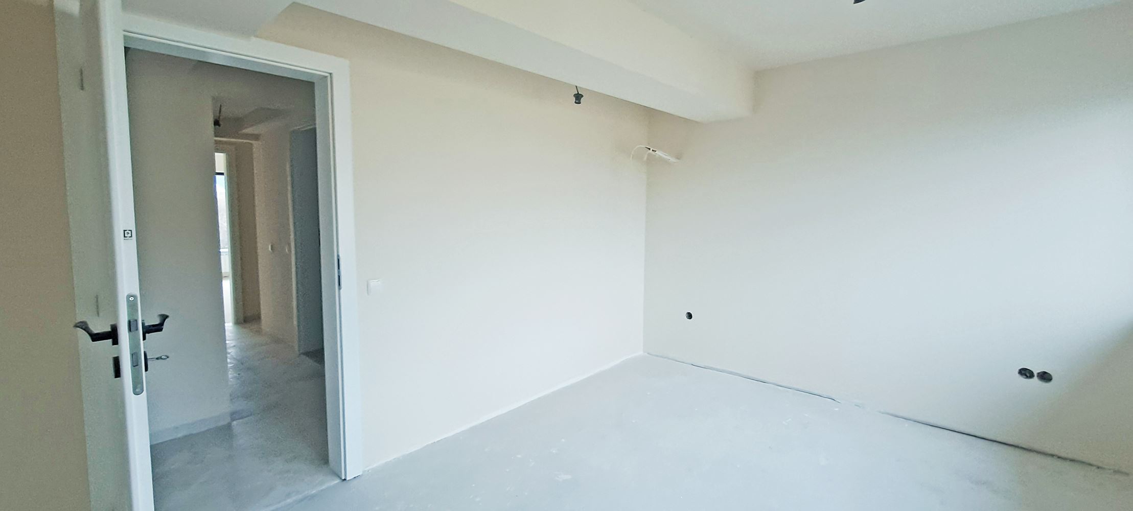 3-СТАЕН АПАРТАМЕНТ 107 М² БЛИЗО ДО ЮЖНИЯ ПАРК - 0