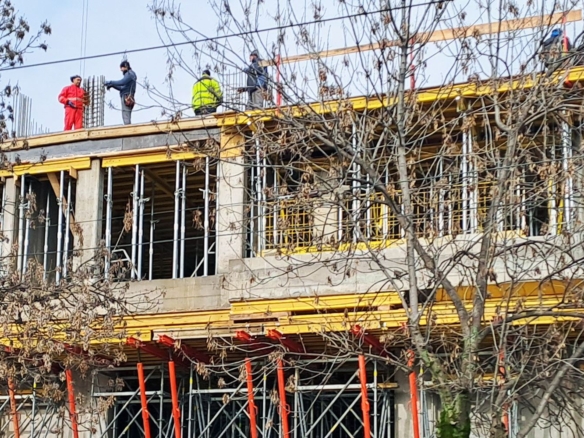 4-СТАЕН АПАРТАМЕНТ 221 М² ДО МЕТРОСТАНЦИЯ КОНСТАНТИН ВЕЛИЧКОВ - 0