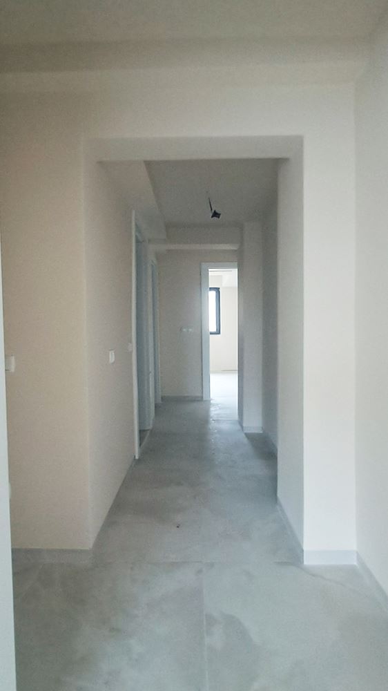 3-СТАЕН АПАРТАМЕНТ 107 М² БЛИЗО ДО ЮЖНИЯ ПАРК - 0