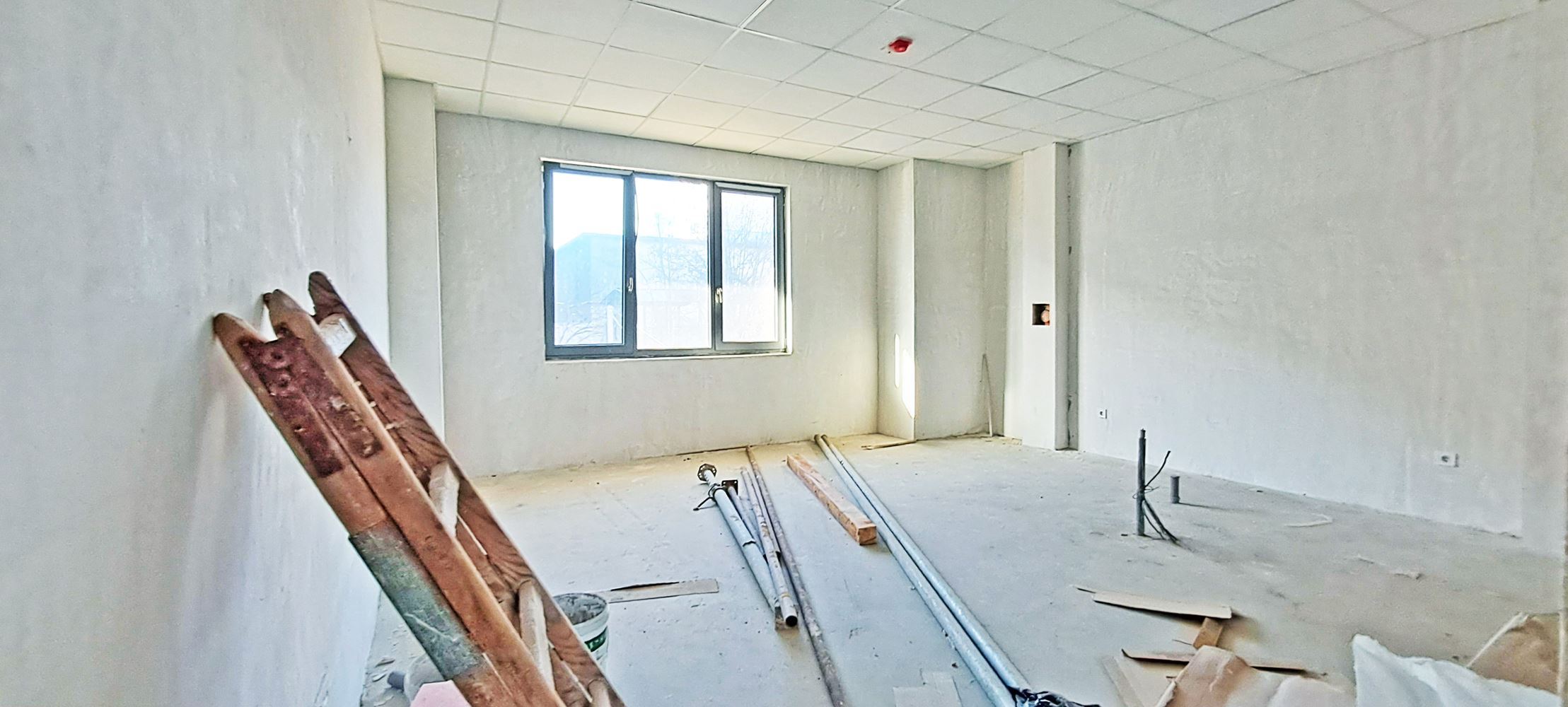 МЕДИЦИНСКИ ЦЕНТЪР 670 М² ДО МЕТРОСТАНЦИЯ ЛЮЛИН - 0