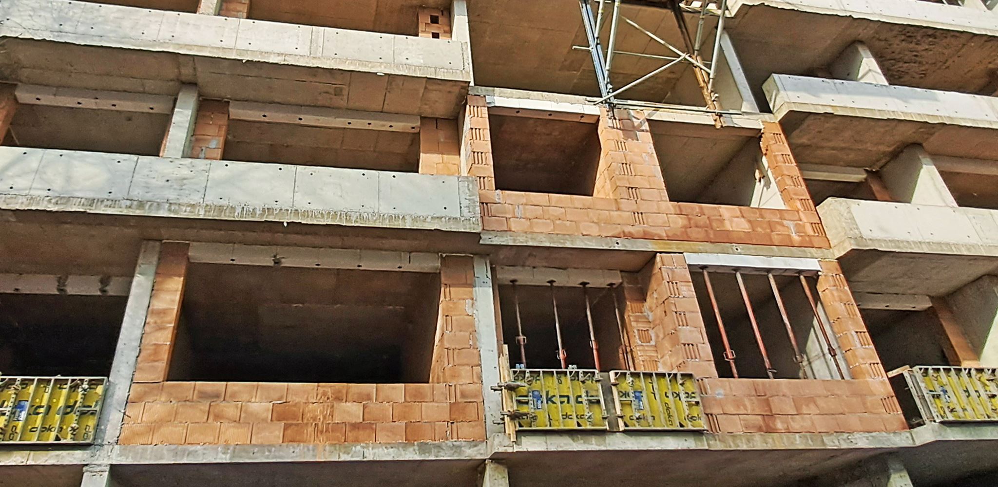 4-СТАЕН АПАРТАМЕНТ - 181 М² В КВ. БАНИШОРА - 0