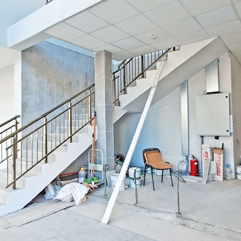 МЕДИЦИНСКИ ЦЕНТЪР 670 М² ДО МЕТРОСТАНЦИЯ ЛЮЛИН